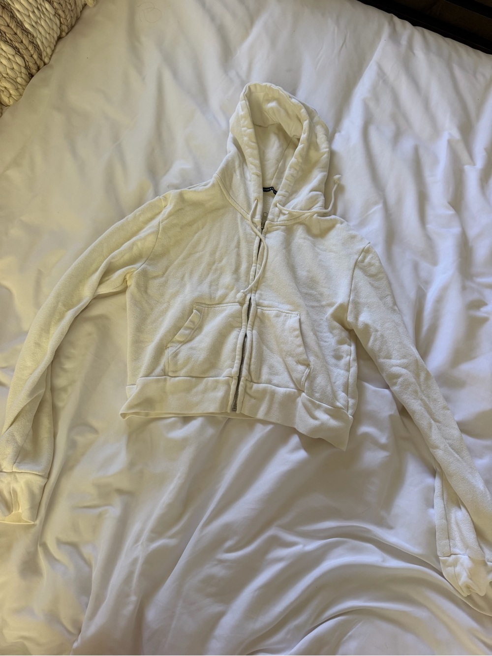 Brandy Melville Cropped Hoodie